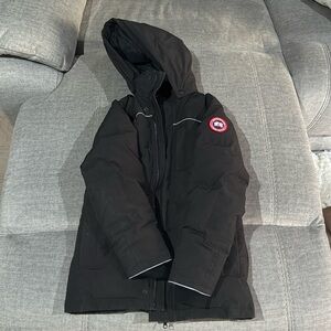 Authentic Canada goose  youth jacket size 10–12